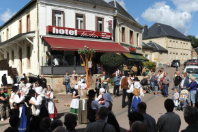 Hotels in Anost